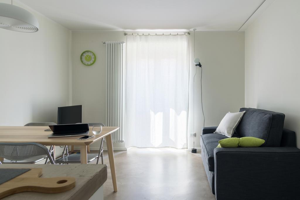 Palermo Flexyrent Apartment Milan Bilik gambar